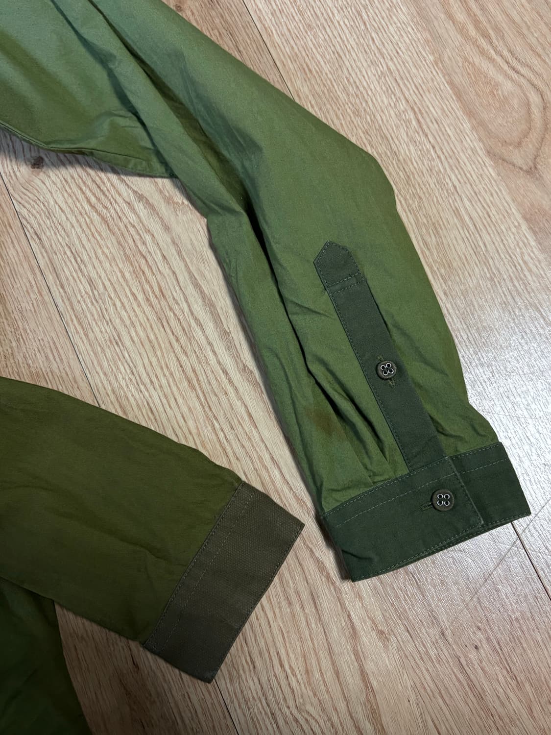 화이트마운티니어링 패치워크 셔츠 상품이미지4