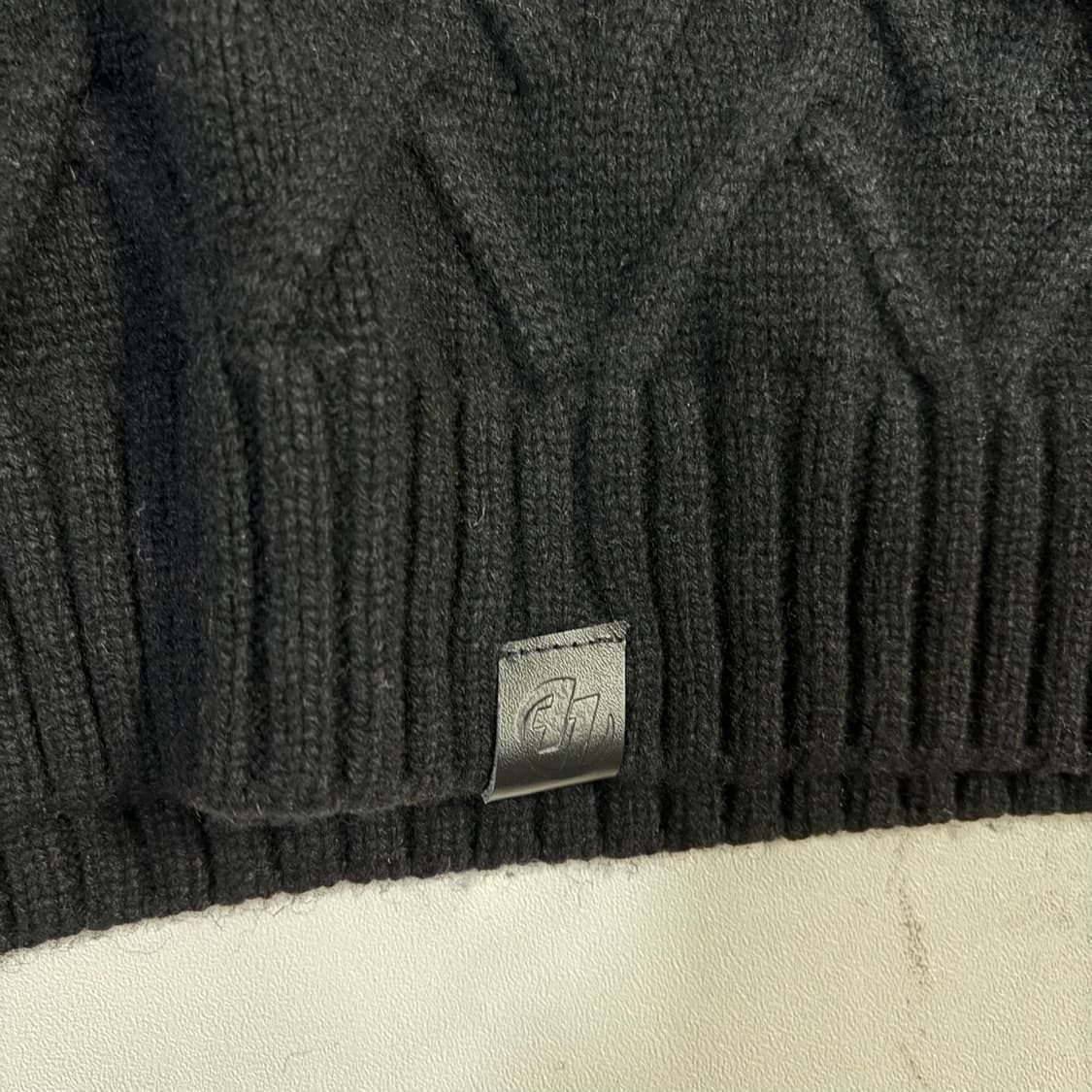 105 아더에러X자라 니트 상품이미지5