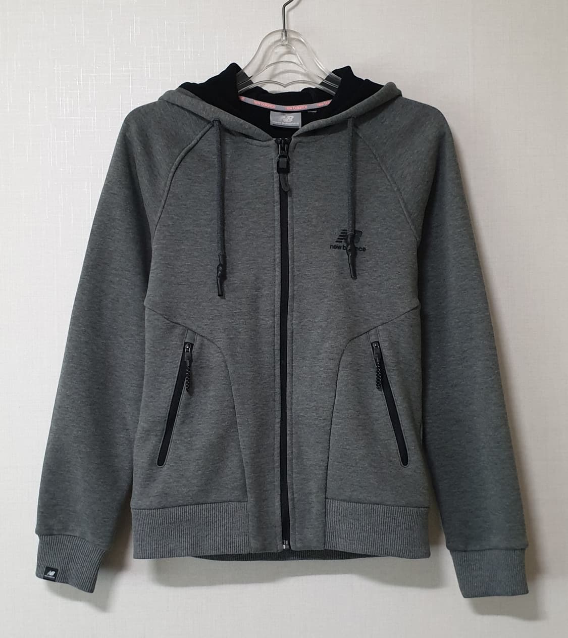 뉴발란스 여성 후드집업  상품이미지1