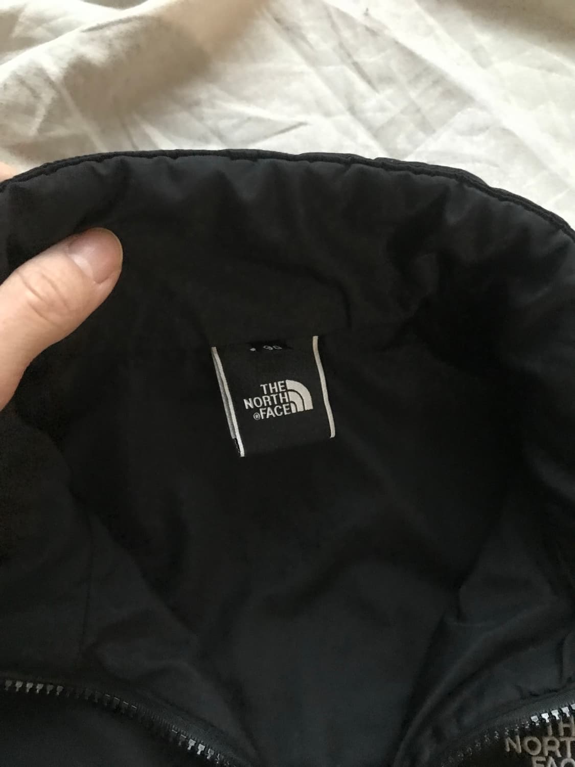 노스페이스 로고 블랙 경량 패딩 상품이미지7
