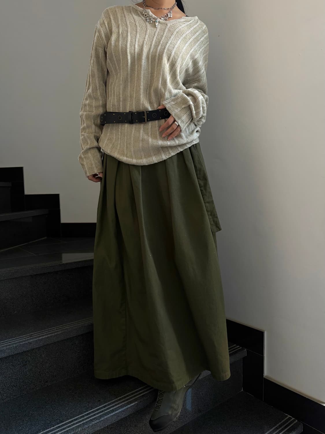 니코앤드 벨티드 카키 맥시 스커트 상품이미지3