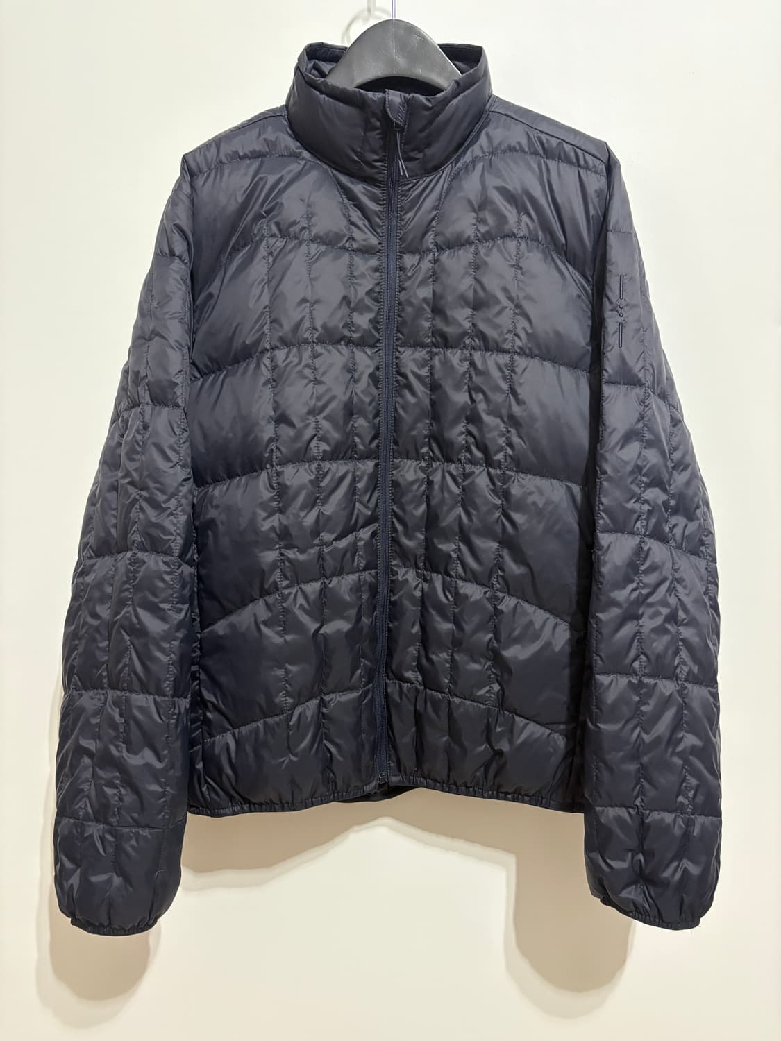 _J.L-A.L_ / BEAM DOWN JACKET 옵시디언 블루 / M 상품이미지1