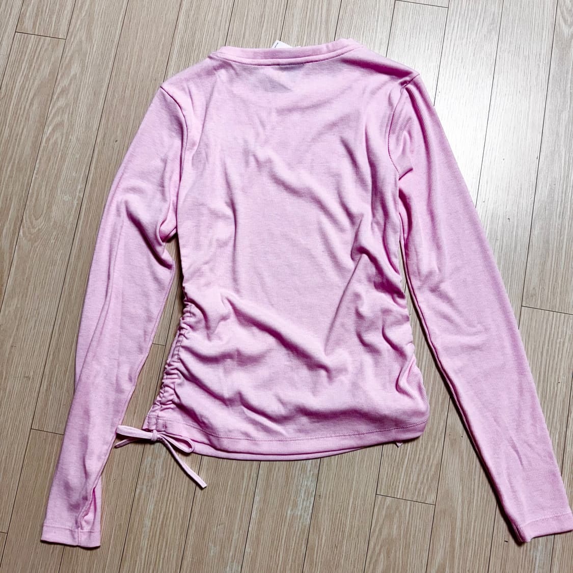 S 텍달린 새상품 나이키 애플 자수 패치 골지 셔링 긴팔 티셔츠 크롭티 상품이미지10