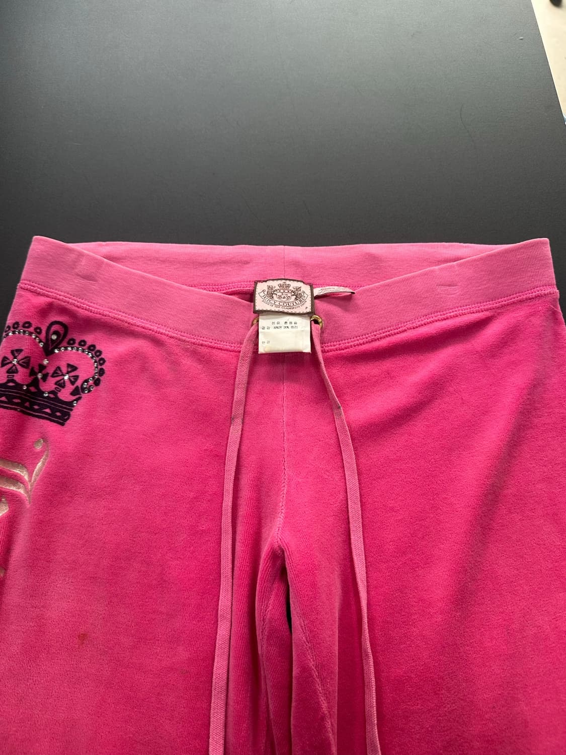쥬시꾸뛰르 큐빅 크라운 벨루어 트랙팬츠 상품이미지9