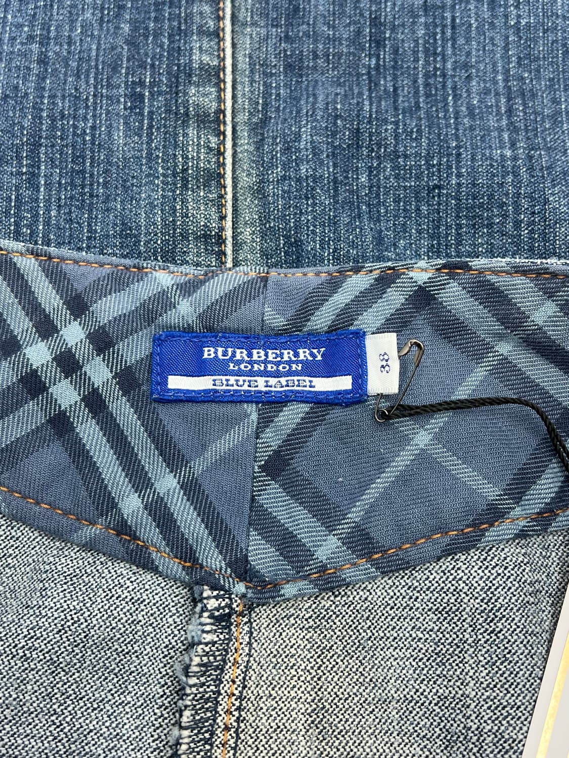 버버리 블루라벨 비즈 워싱 데님 스커트 상품이미지4