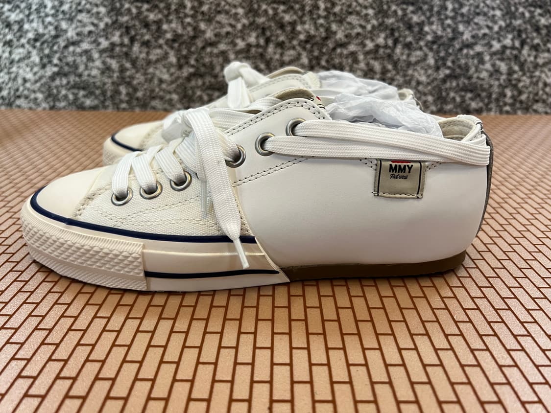 스니커즈 상품이미지2