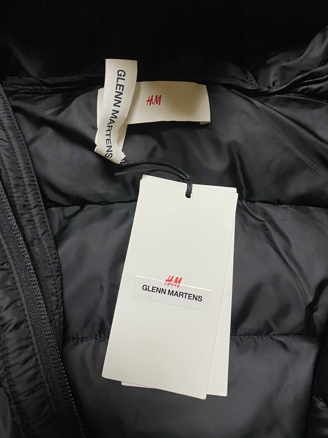 H&M 글렌마틴스 보닝 디테일 퍼퍼 자켓 블랙 상품이미지4