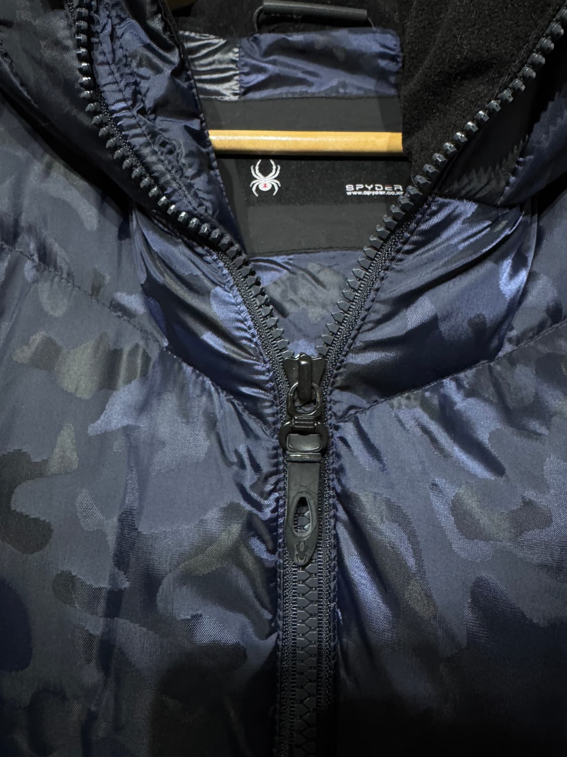 스파이더 카모플라쥬 구스 롱패딩 네이비 L 상품이미지4