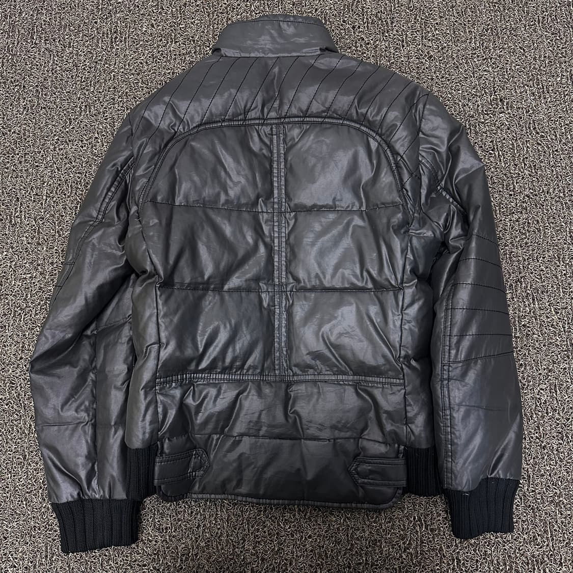 솔리드옴므 우영미 여성 덕다운 패딩 블랙 95(M) 상품이미지4