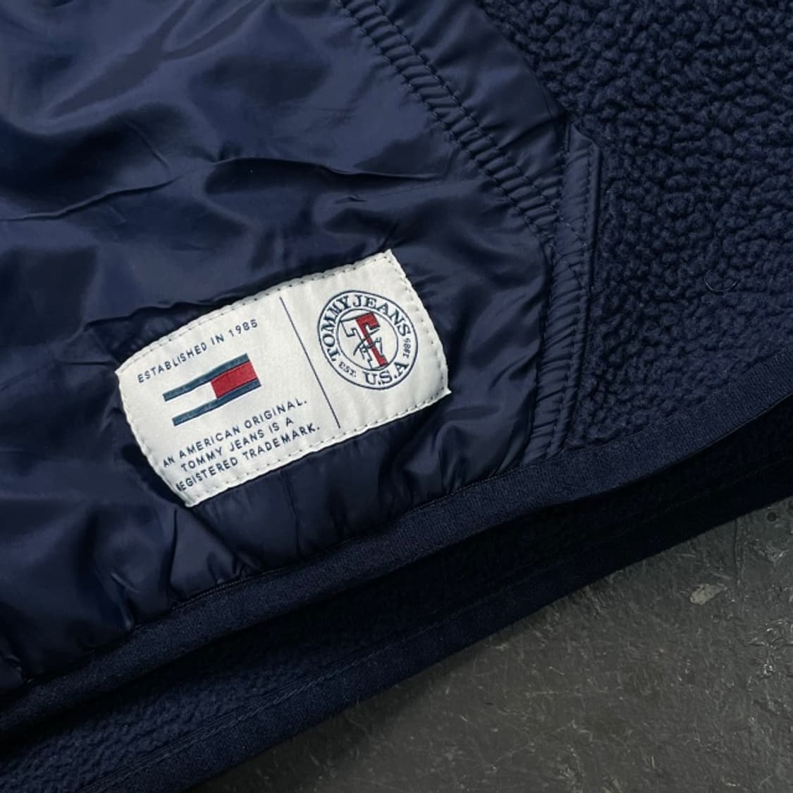 100 타미힐피거 후리스  상품이미지4