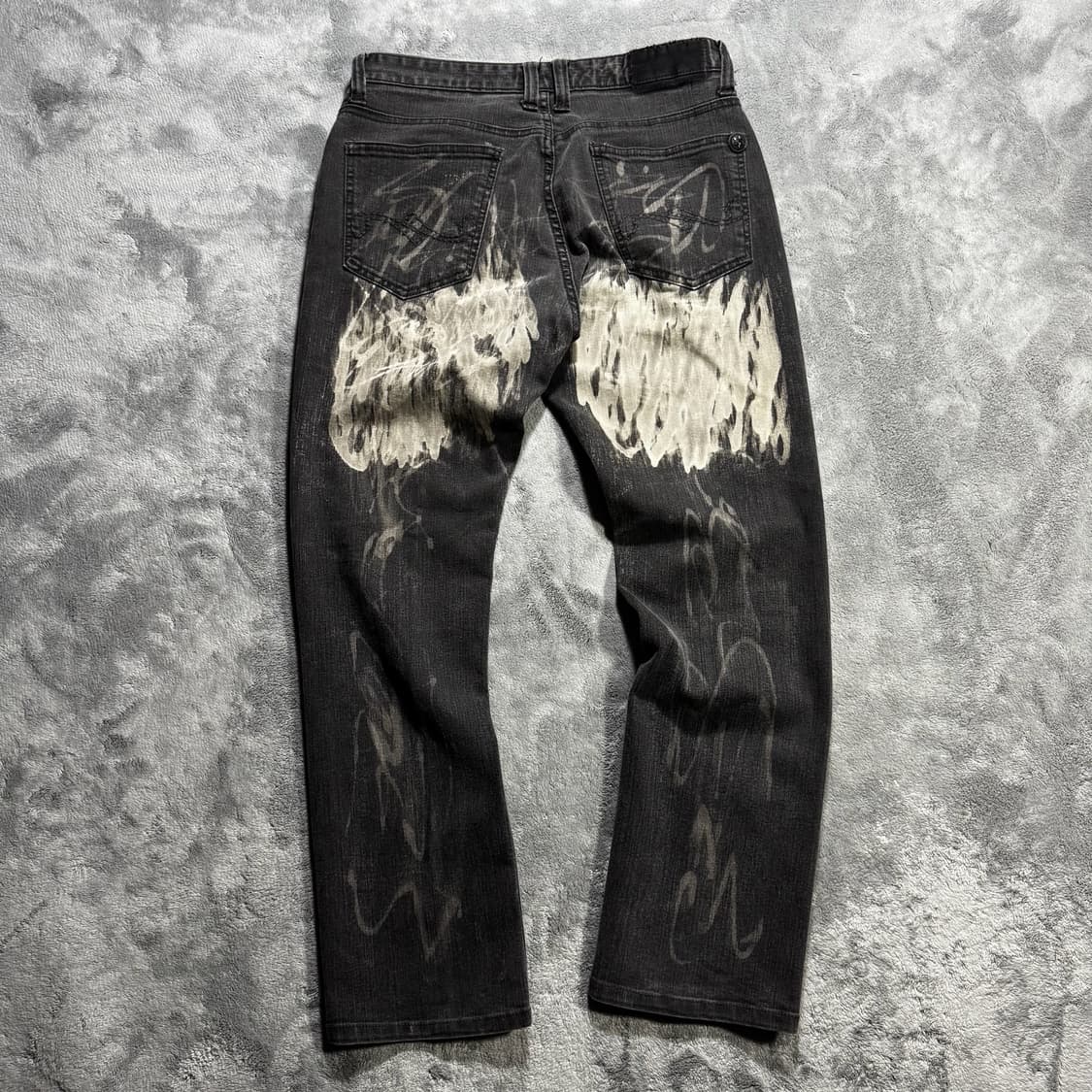 쉐인진 빈티지 워싱 블랙 데님 상품이미지5