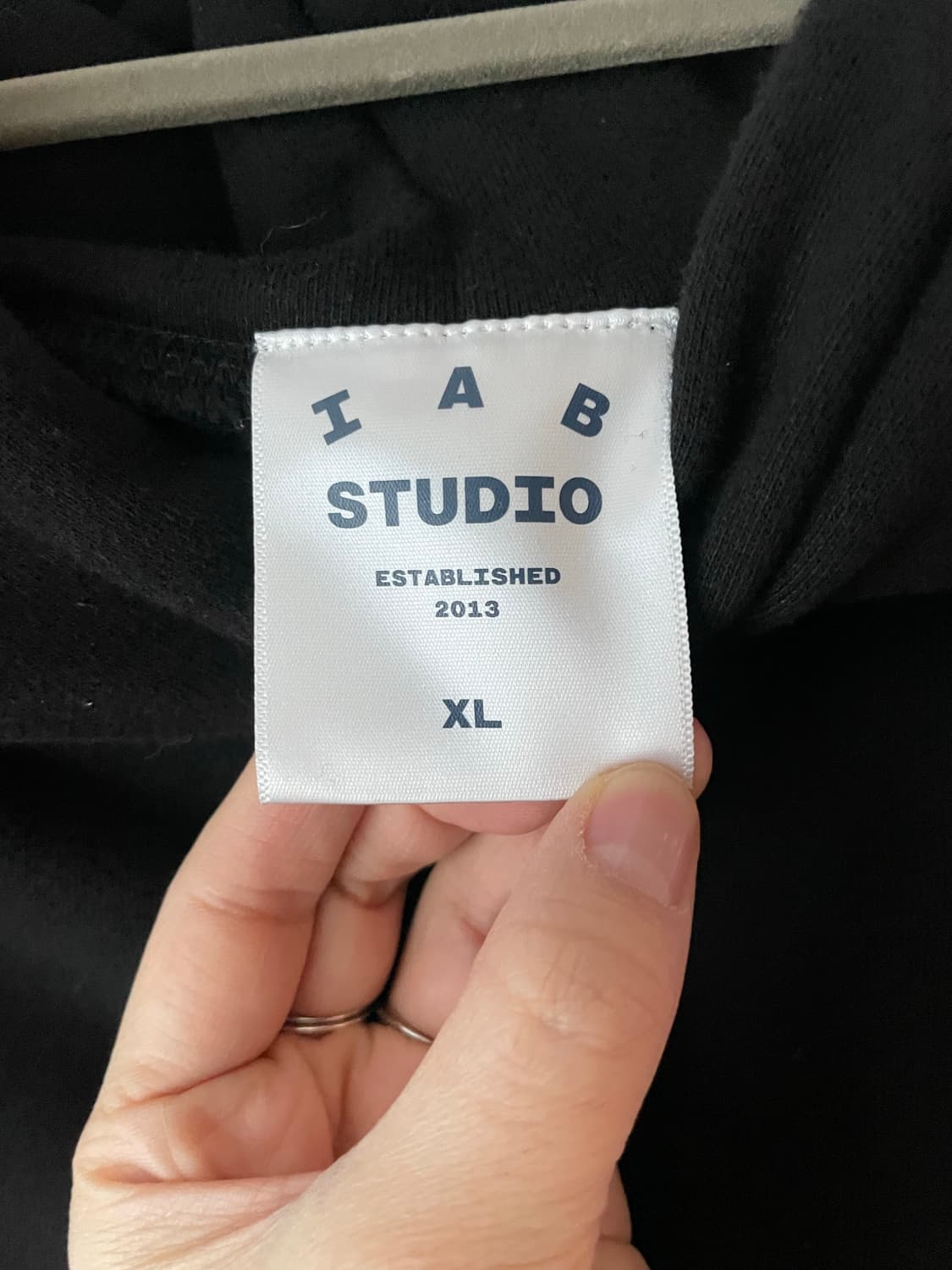 아이앱 스튜디오 기모 후드 블랙 XL 상품이미지3