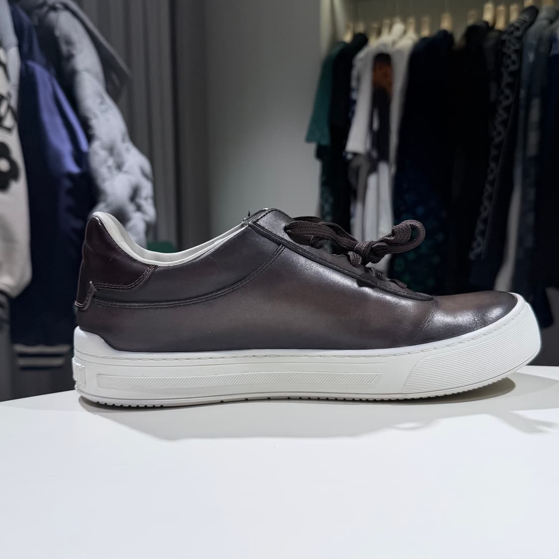 (A/8) / 벨루티 플레이그라운드 레더 가죽 로우탑 스니커즈 신발 상품이미지6