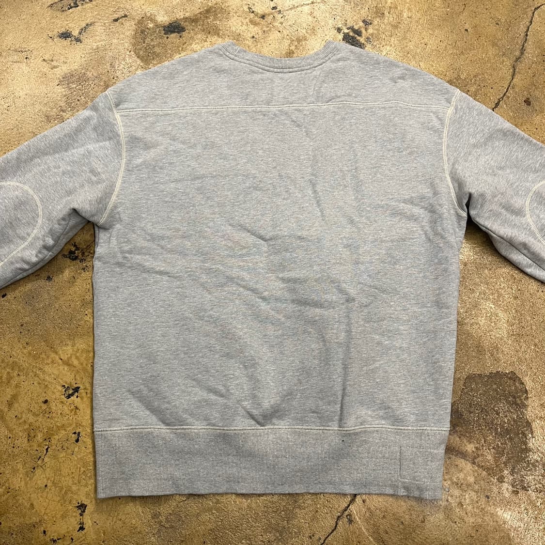 [정품] 러프 사이드  회색 엘보우 패치 맨투맨 b15 상품이미지4