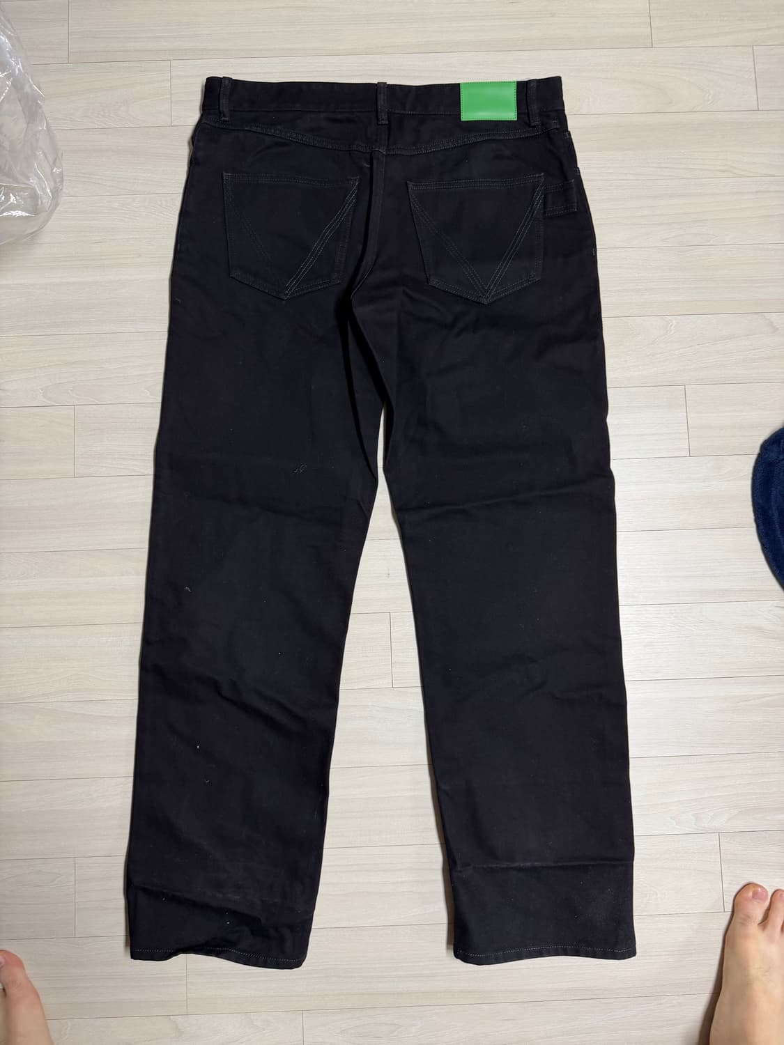 보테가베네타 스트레이트 블랙진 상품이미지4