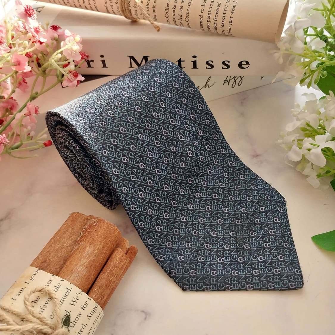 아이그너 실크 네이비 로고 패턴 넥타이 9cm A등급 K1431
 상품이미지2