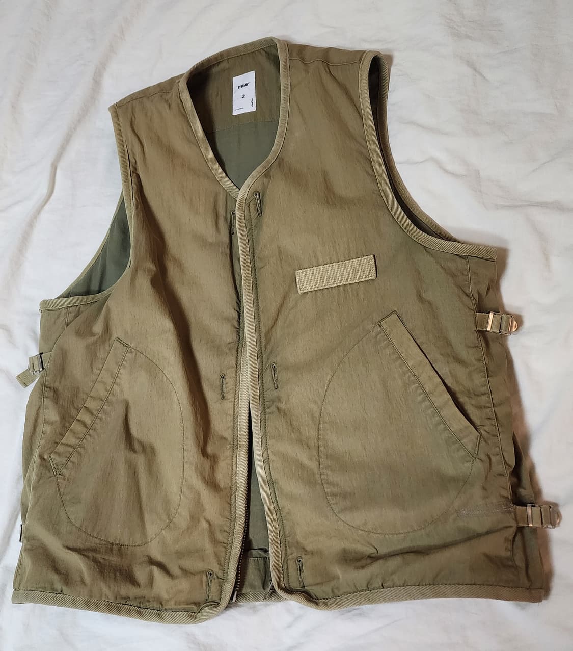 블라인드파일즈 베스트 팝니다  / 사이즈 105 상품이미지10