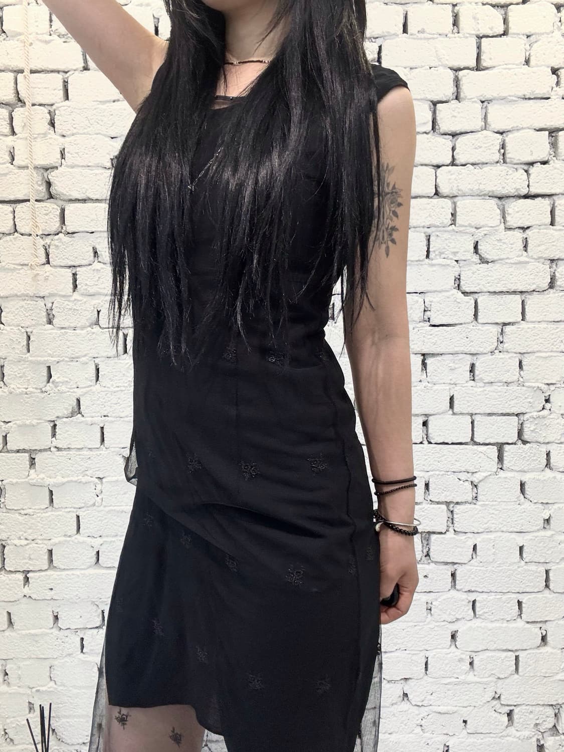Sheer Embroidered Layered Sleeveless ops 상품이미지1