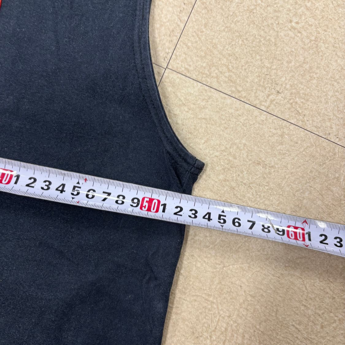 리바이스 빅로고 네이비 슬리브리스 상품이미지5
