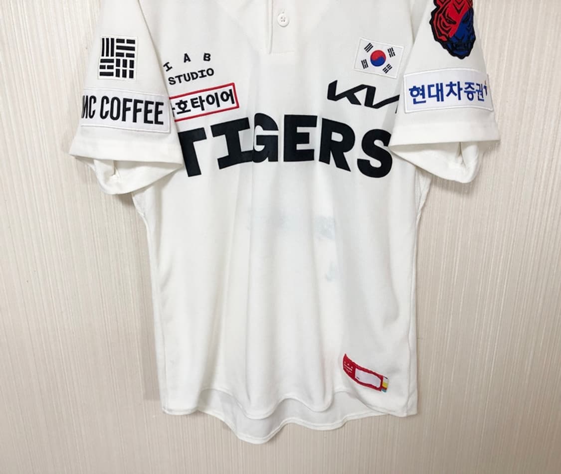 KBO 아이앱스튜디오 기아타이거즈 23시즌 광복절유니폼 L #54 양현종 상품이미지3