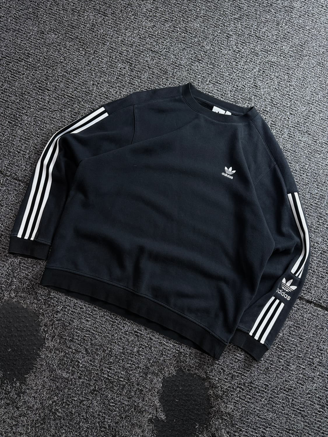 아디다스 트레포일 박시핏 트랙 스웻 셔츠 3852 상품이미지1