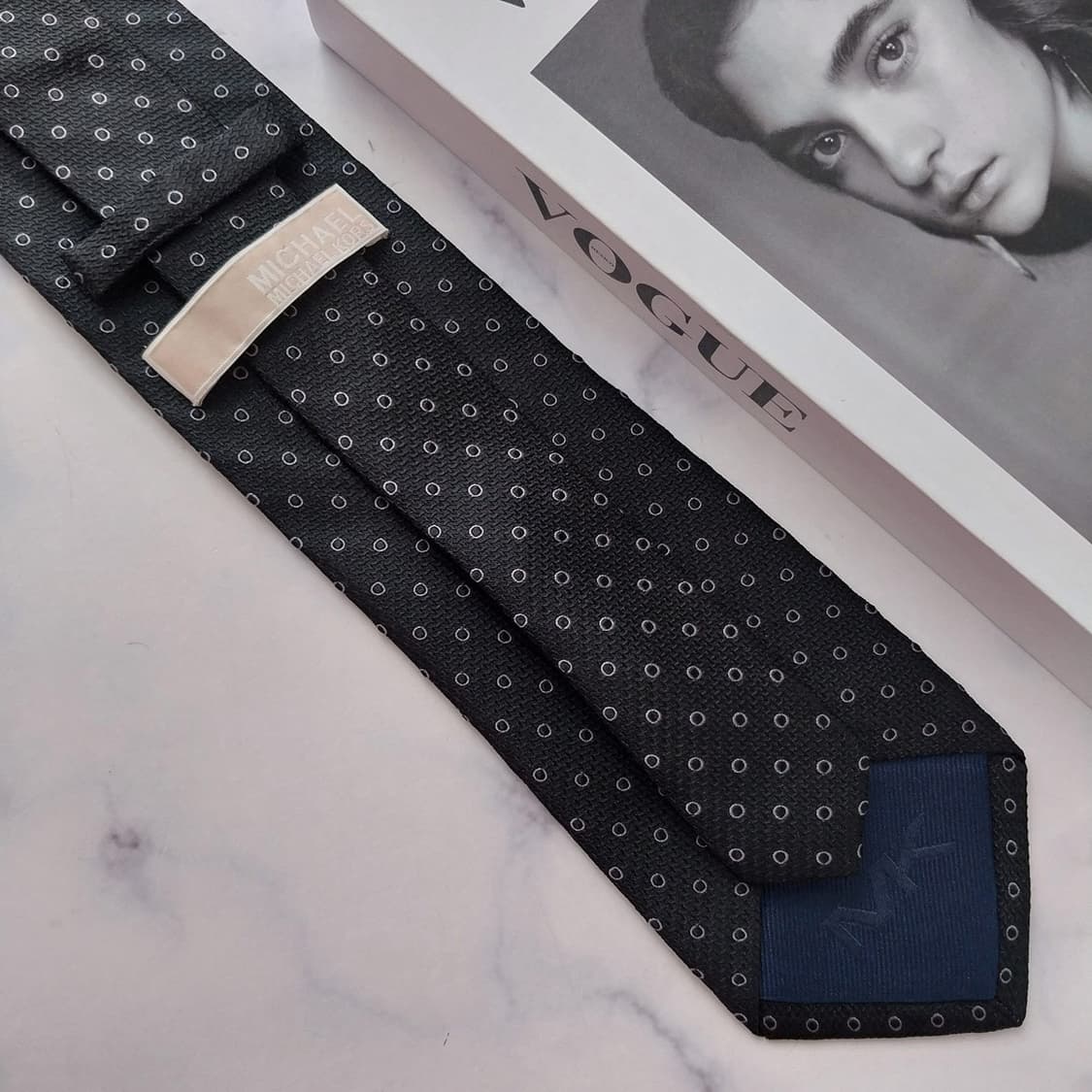 마이클코어스 실크 블랙 패턴 넥타이 8.2cm A+등급 K2130 상품이미지7