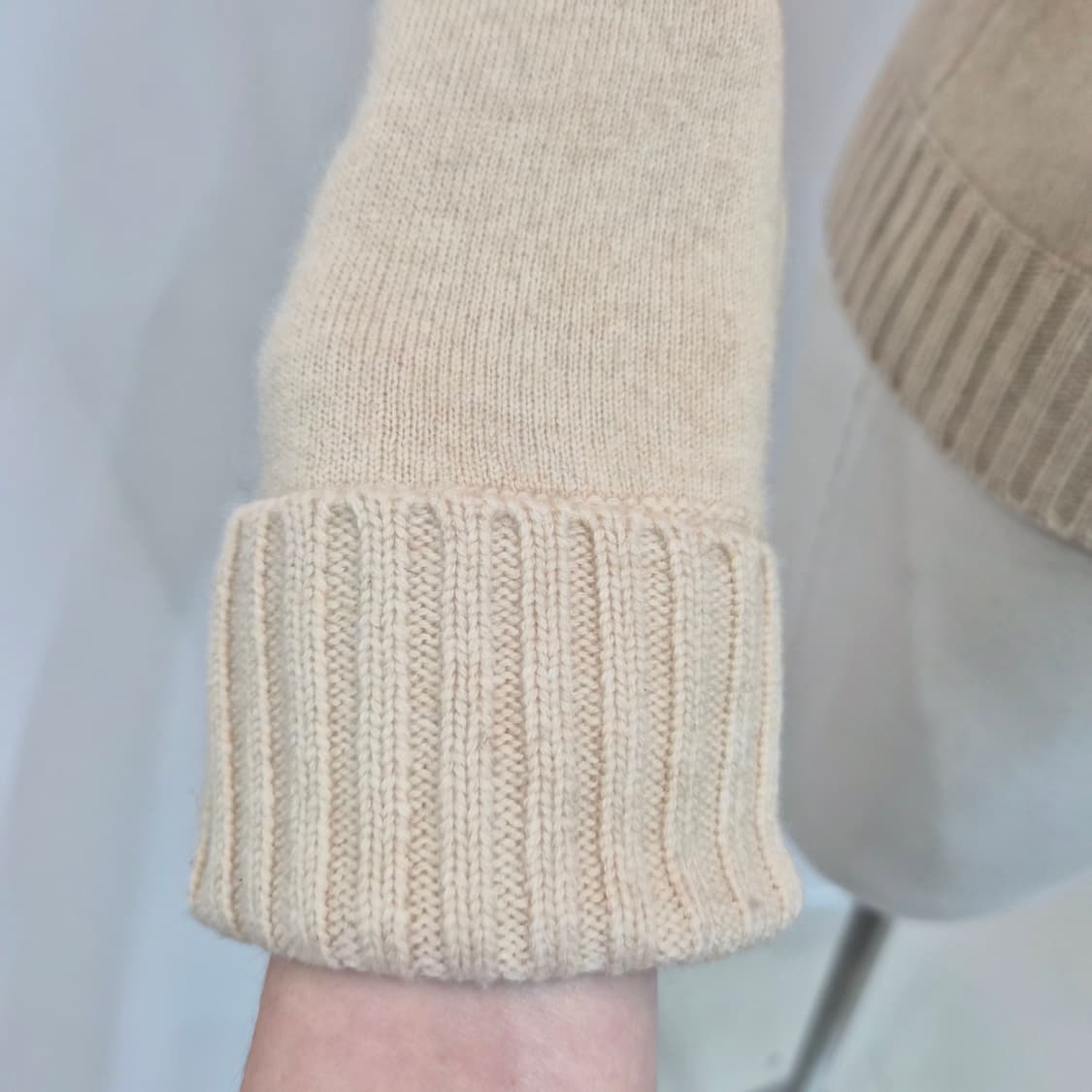 꾸레쥬 캐시미어 울 터틀넥 니트 상품이미지8