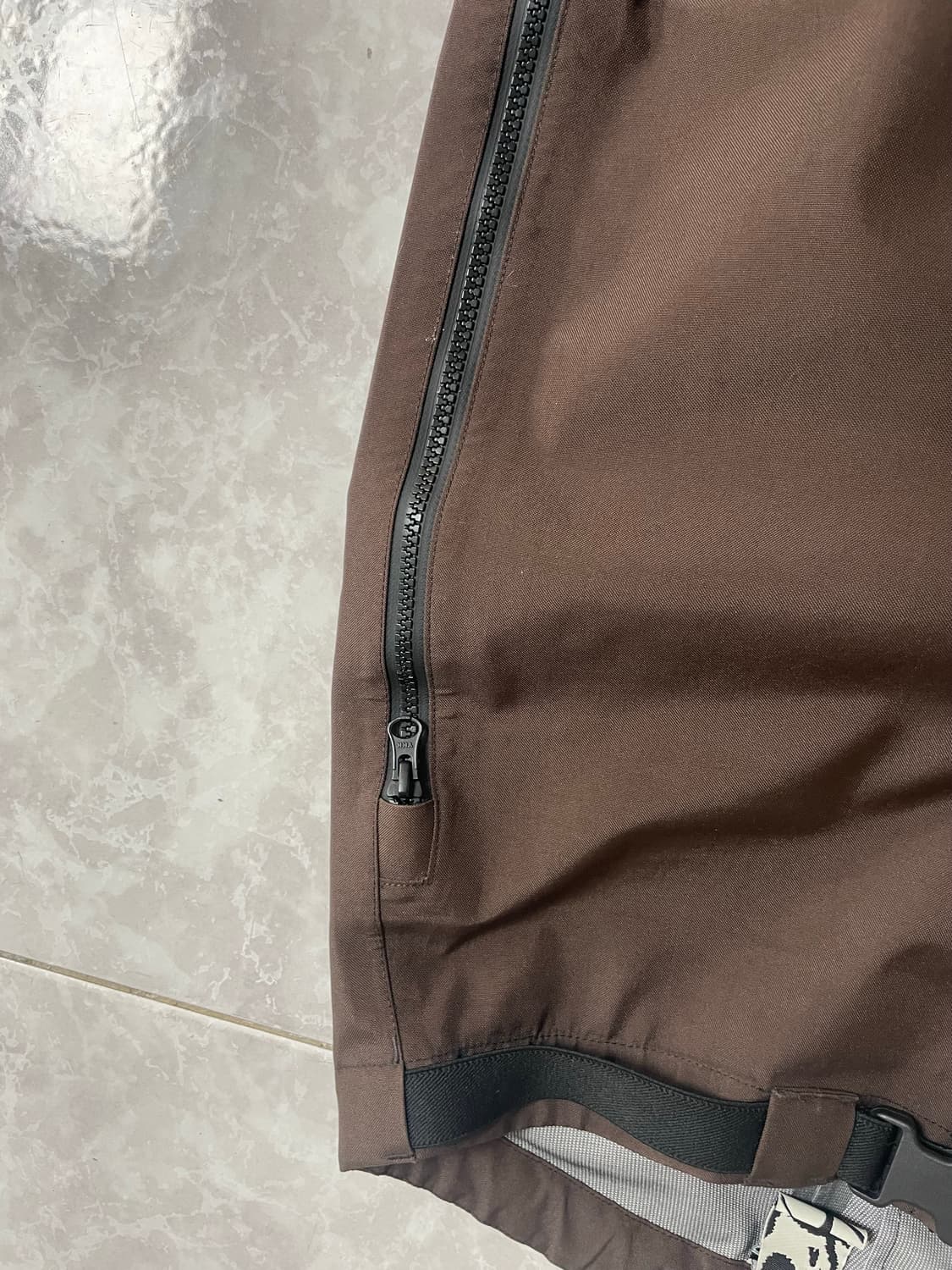 GR10K 풀집 테크니컬 팬츠 46 / 32사이즈 상품이미지4