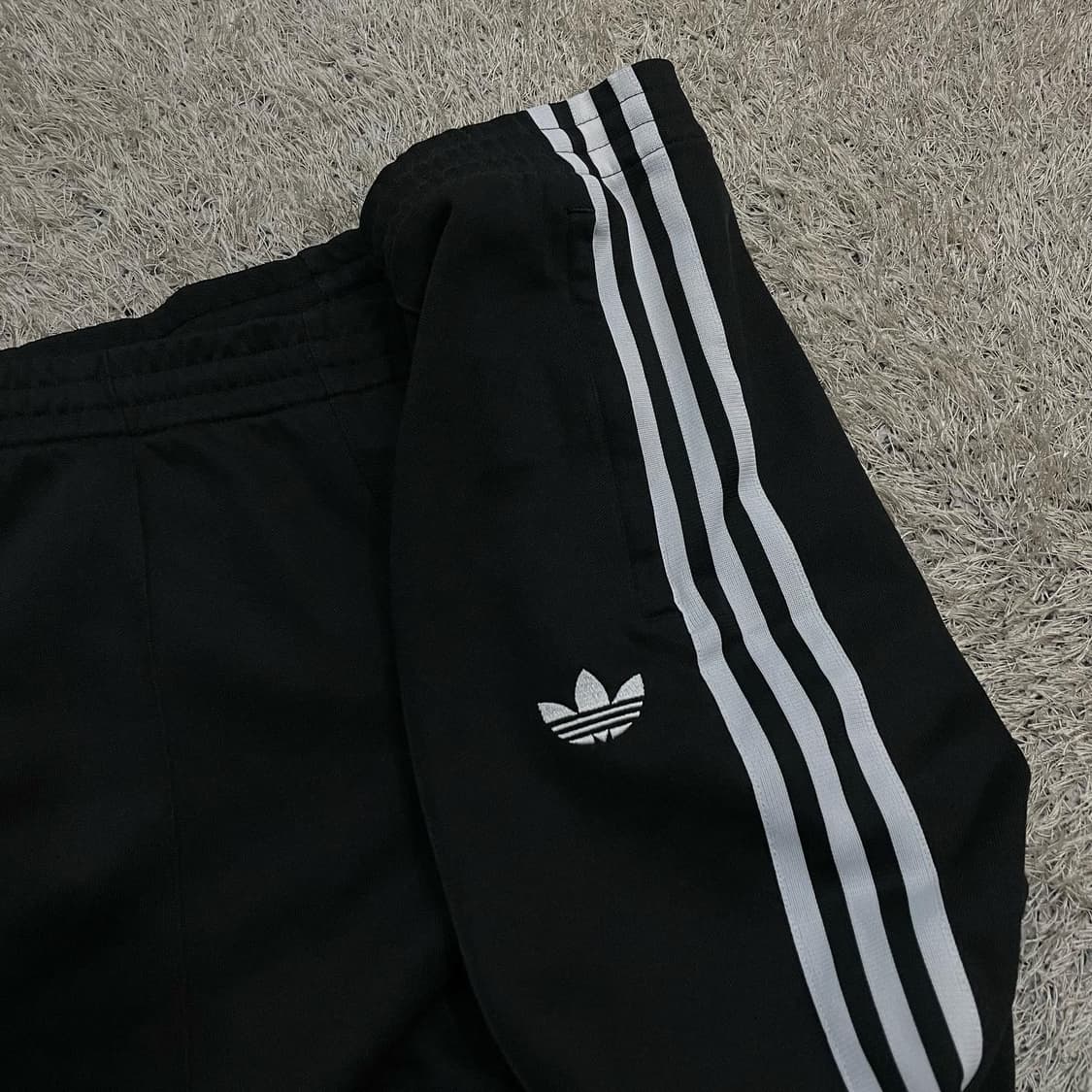 아디다스 베켄바우어 3스트립 팬츠 상품이미지4