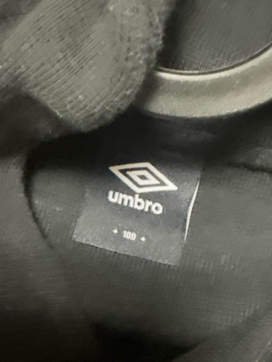 엄브로 후드티 상품이미지2