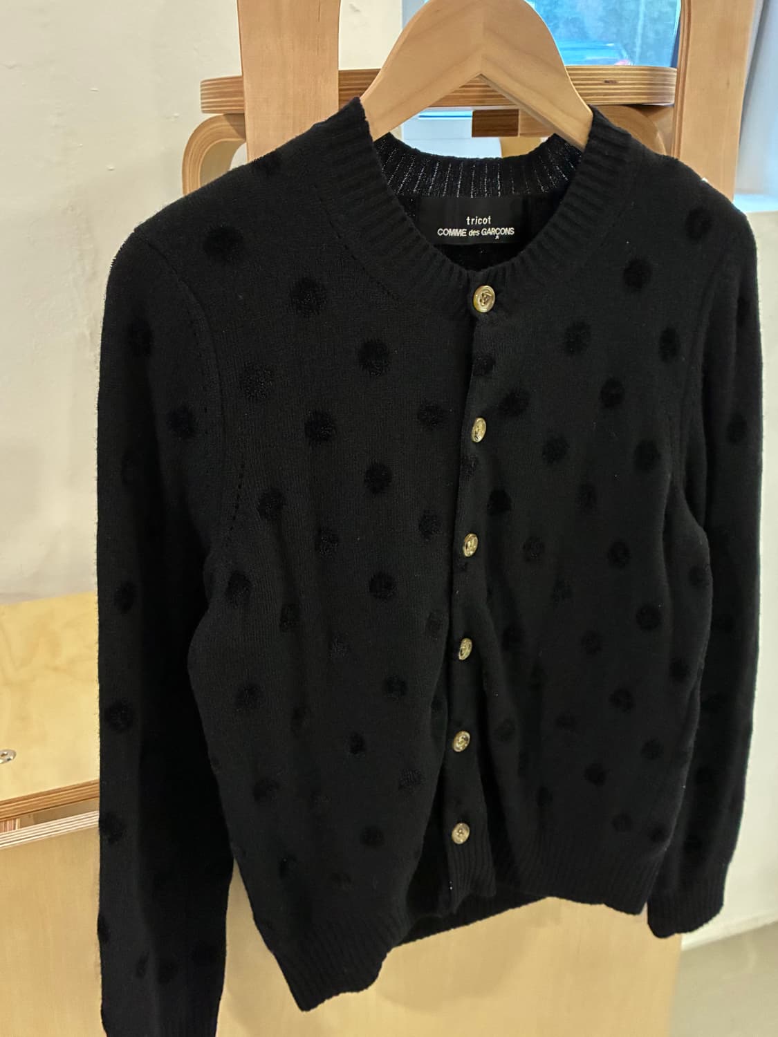 꼼데가르송 트리콧 도트 가디건 상품이미지1