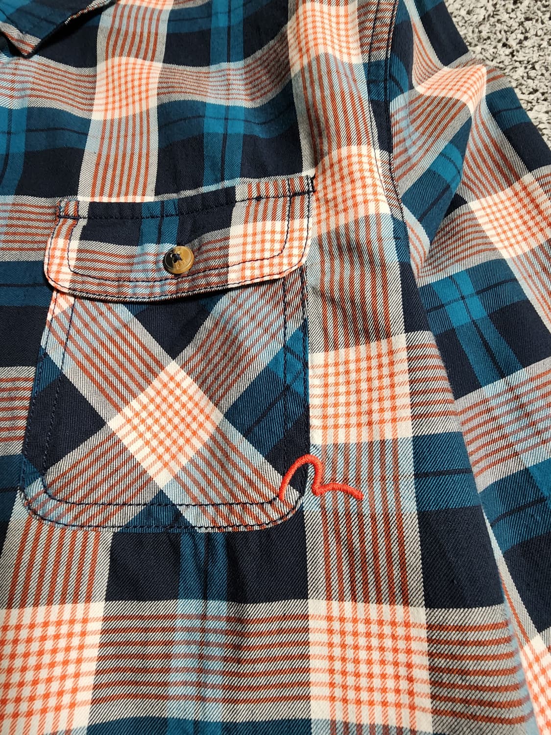 에비수 자수로고 면체크셔츠 상품이미지2