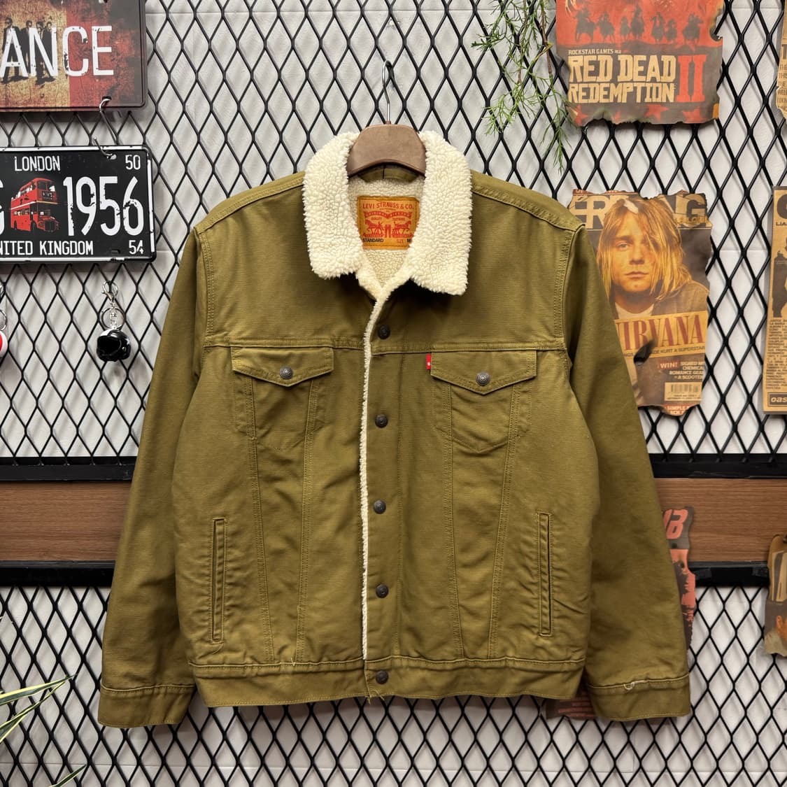 리바이스 타입 3 쉐르파 트러커 자켓 올리브 상품이미지1