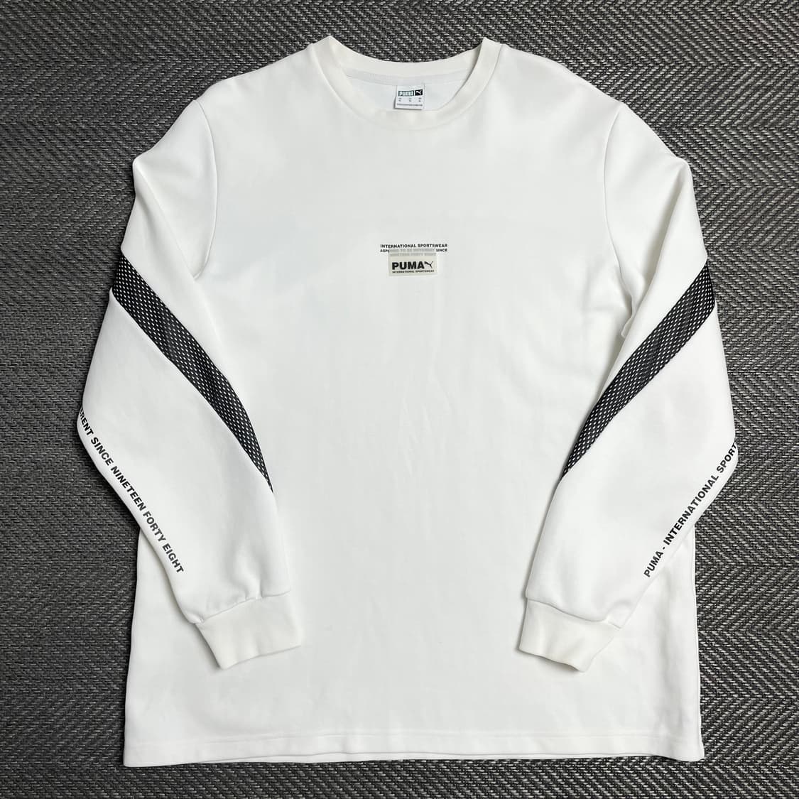 푸마 올드스쿨 스몰로고 메쉬 디테일 박시핏 맨투맨o 5145 상품이미지1