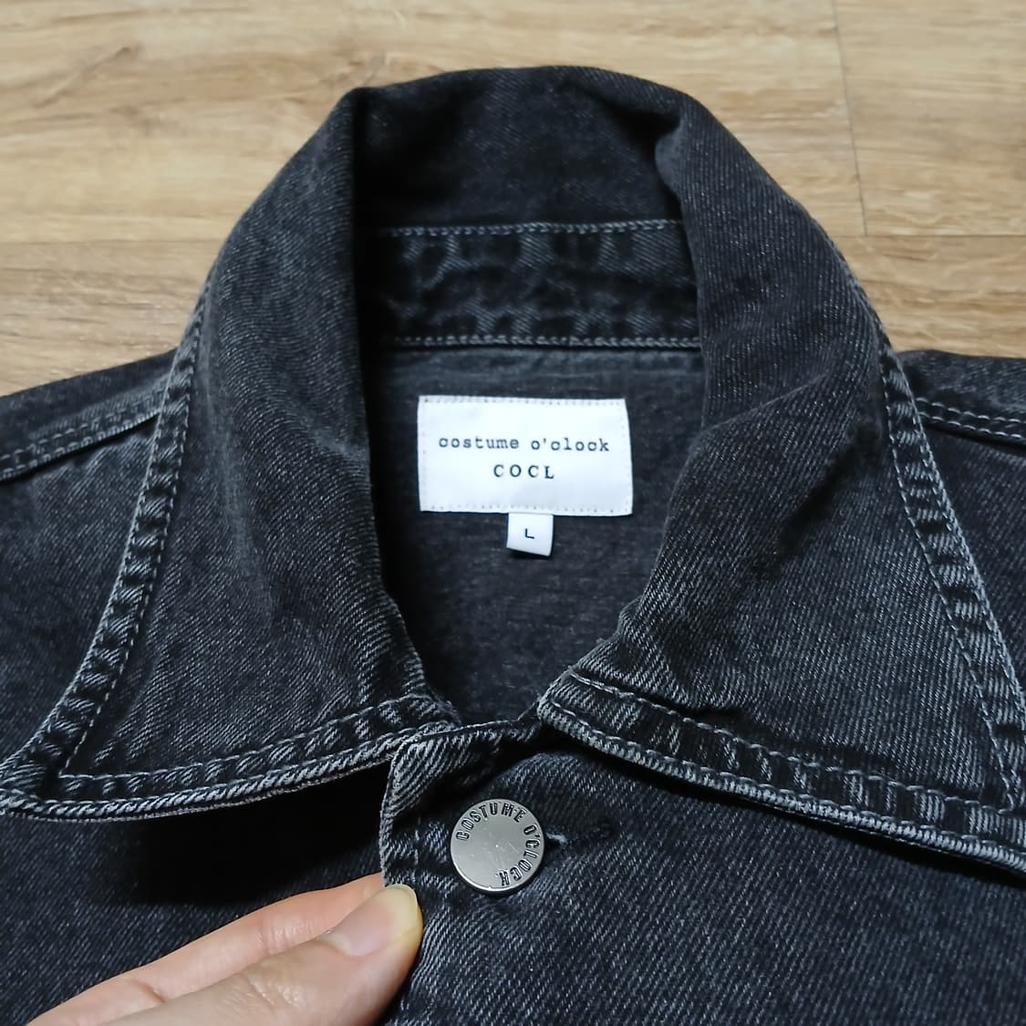 cocl 커스텀어클락 데님 크롭 자켓 흑청 상품이미지10