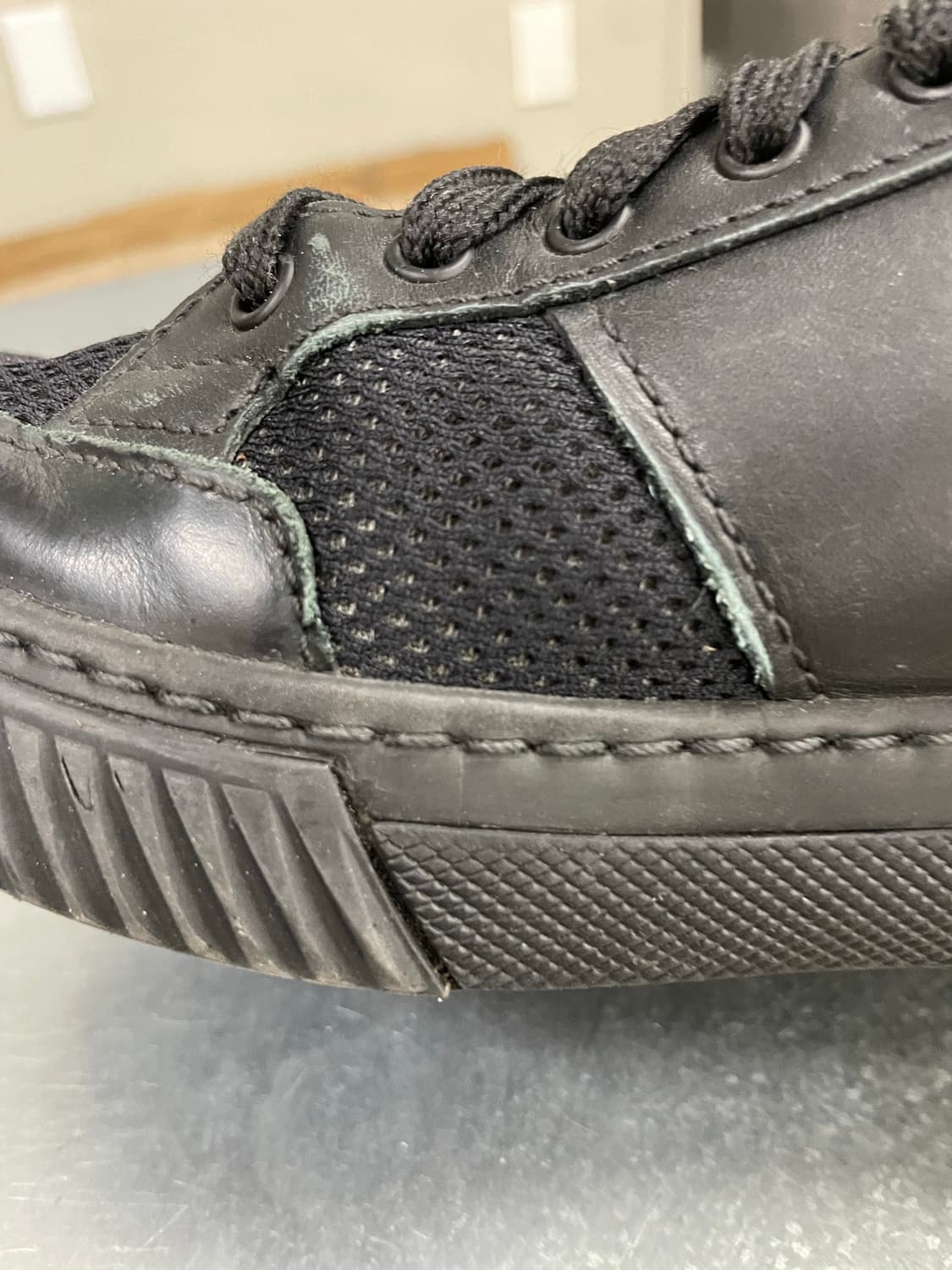 프라다 나일론 스니커즈 블랙 5 상품이미지9