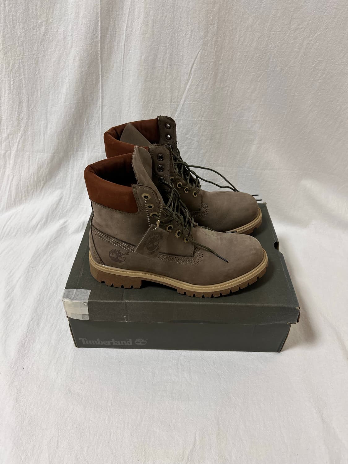 팀버랜드 6인치 스웨이드 부츠 올리브 255-260mm 상품이미지1