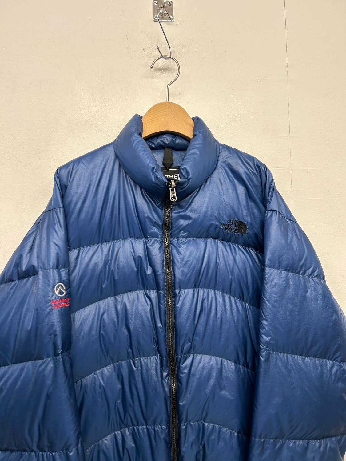 노스페이스 써밋 아콘카쿠아 경량패딩 상품이미지2