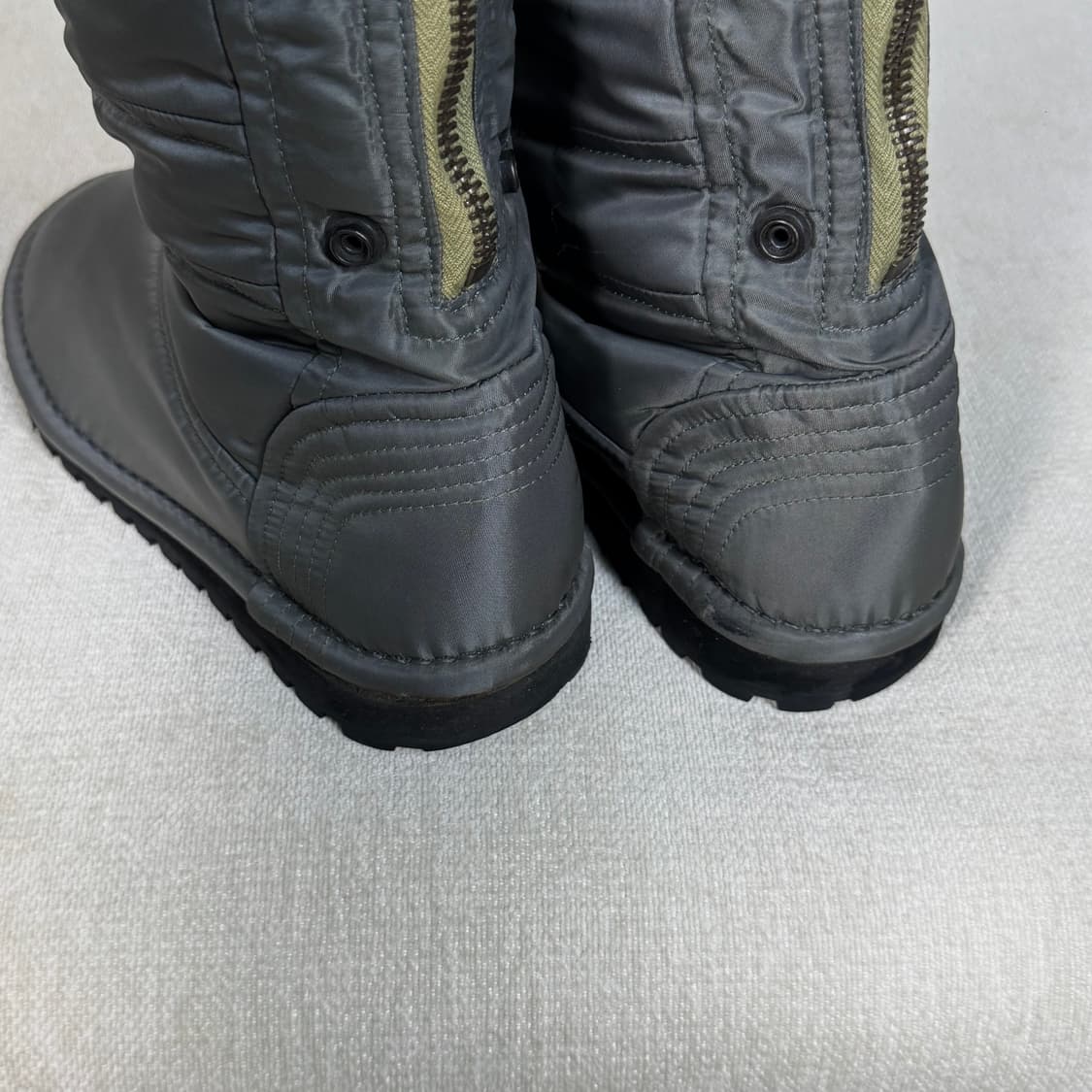 GrayBack Zip nylon fur boots 상품이미지3