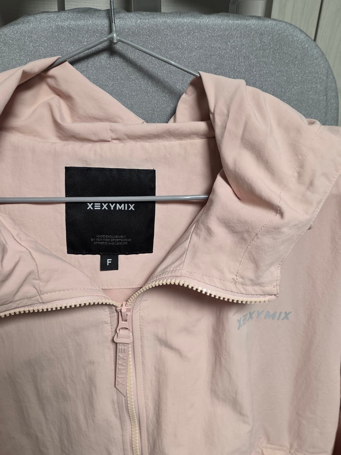 젝시믹스 핑크색 후드 바람막이 상품이미지2