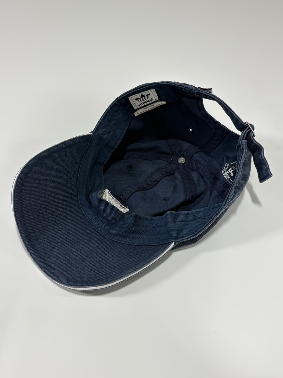 아디다스(adidas) 빈티지 블루 워싱 컬러 볼캡 상품이미지7