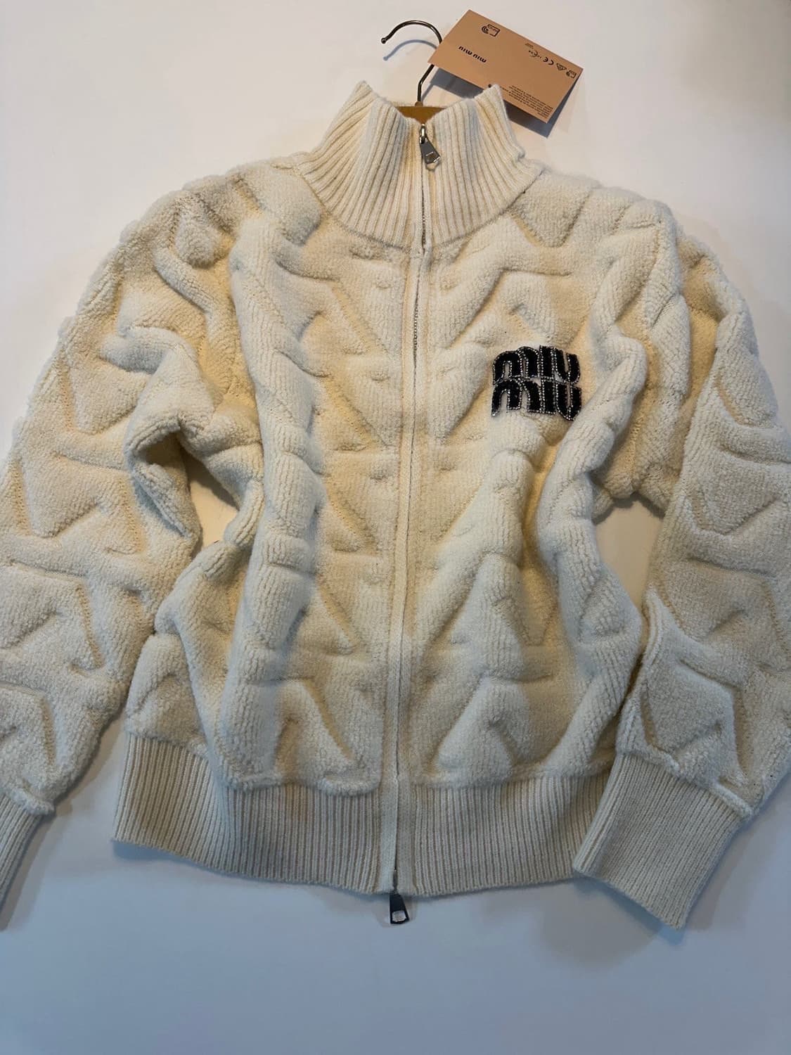 (새상품)미우미우집업 상품이미지4