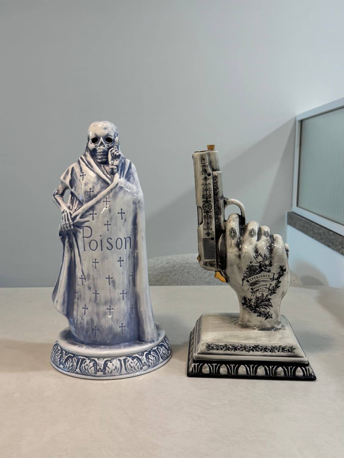 네이버후드 인센스 챔버 (부즈콜트 블랙 / 리퍼 블루) 상품이미지1