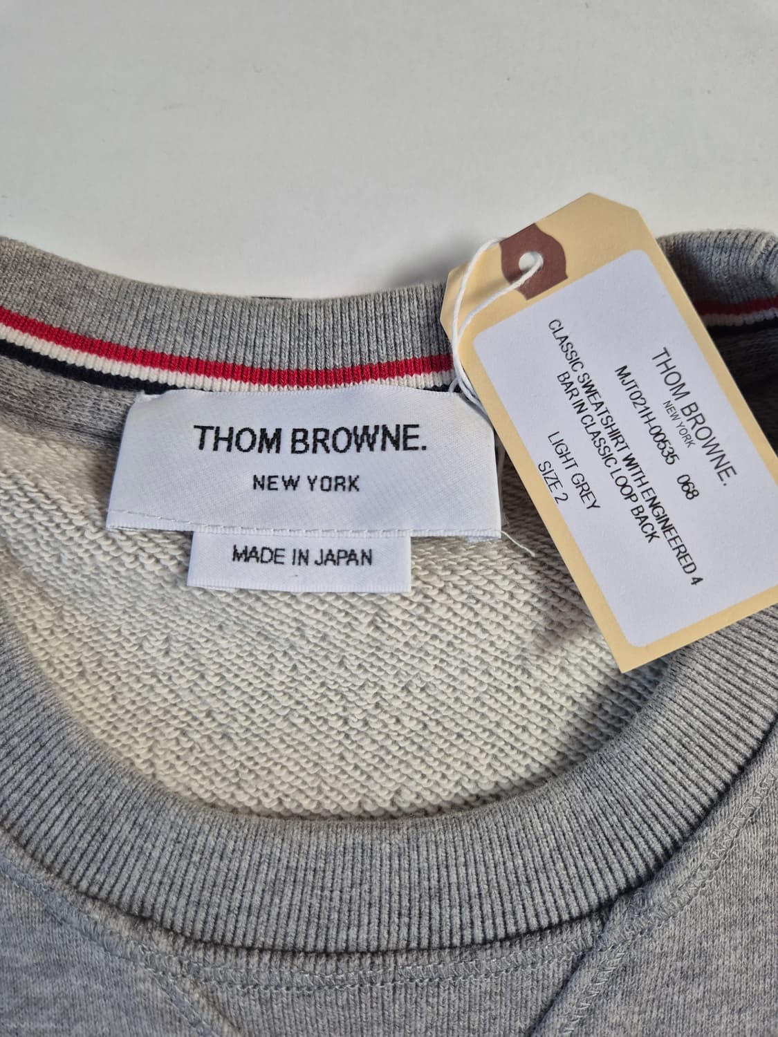 톰브라운 맨투맨 그레이 2사이즈 상품이미지3