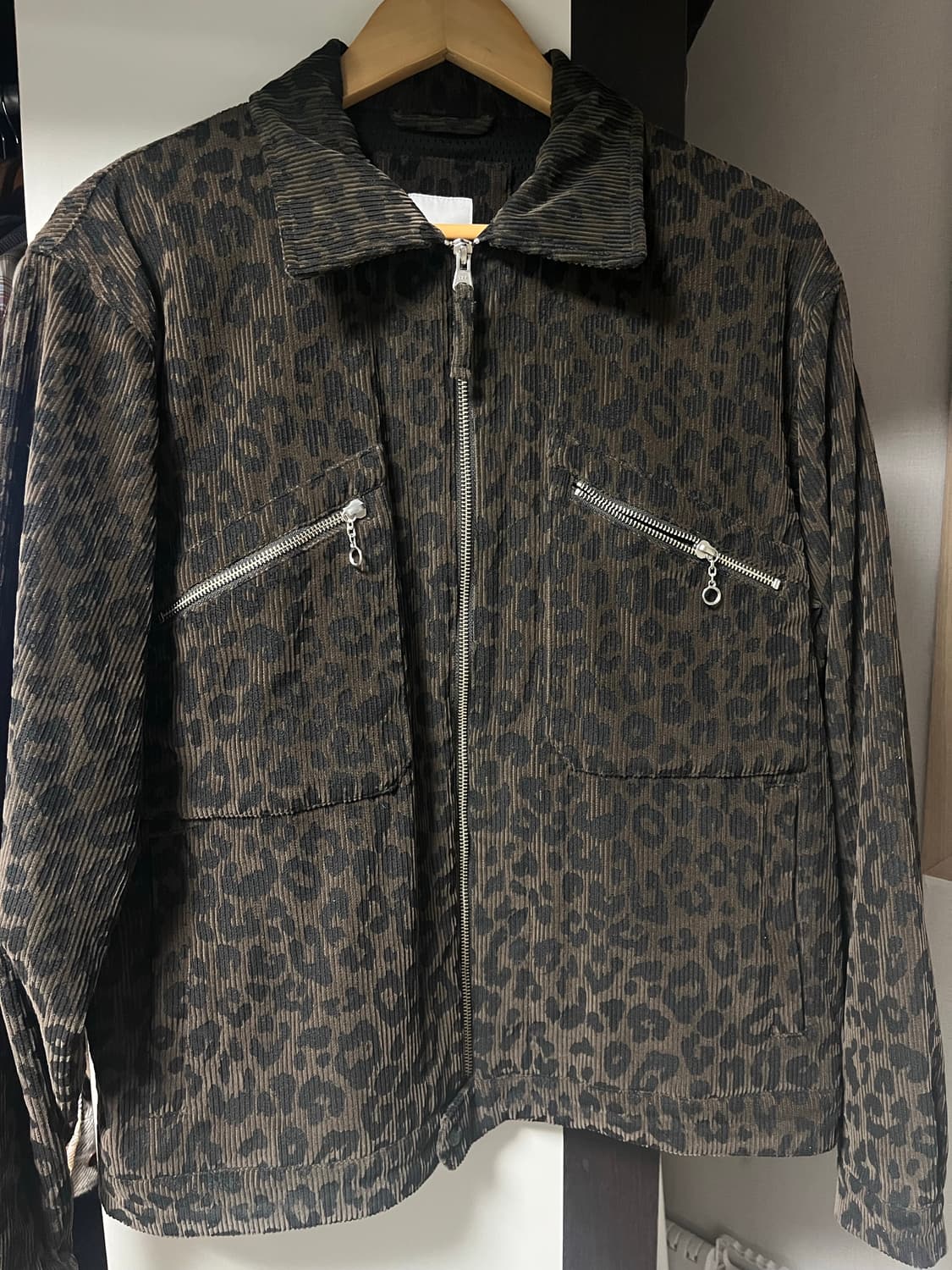 FETCH 패치 코듀로이 워크 자켓 카키 상품이미지1