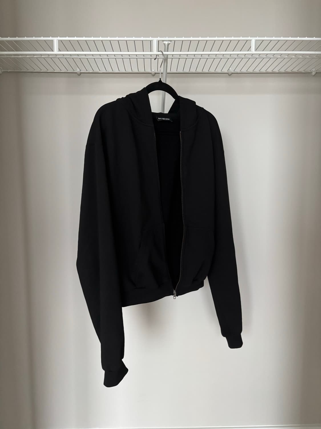 발렌시아가 탭 원아웃 후드집업 상품이미지3