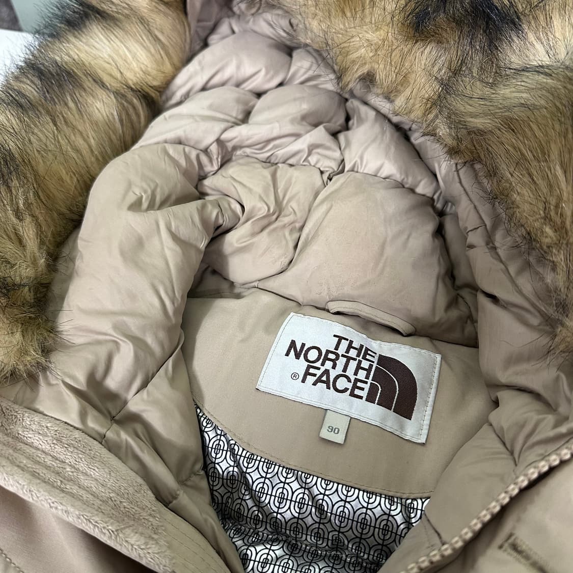 S 95 노스페이스 베이지 후드탈부착 밑단스트링 덕다운 N3B점퍼 상품이미지6