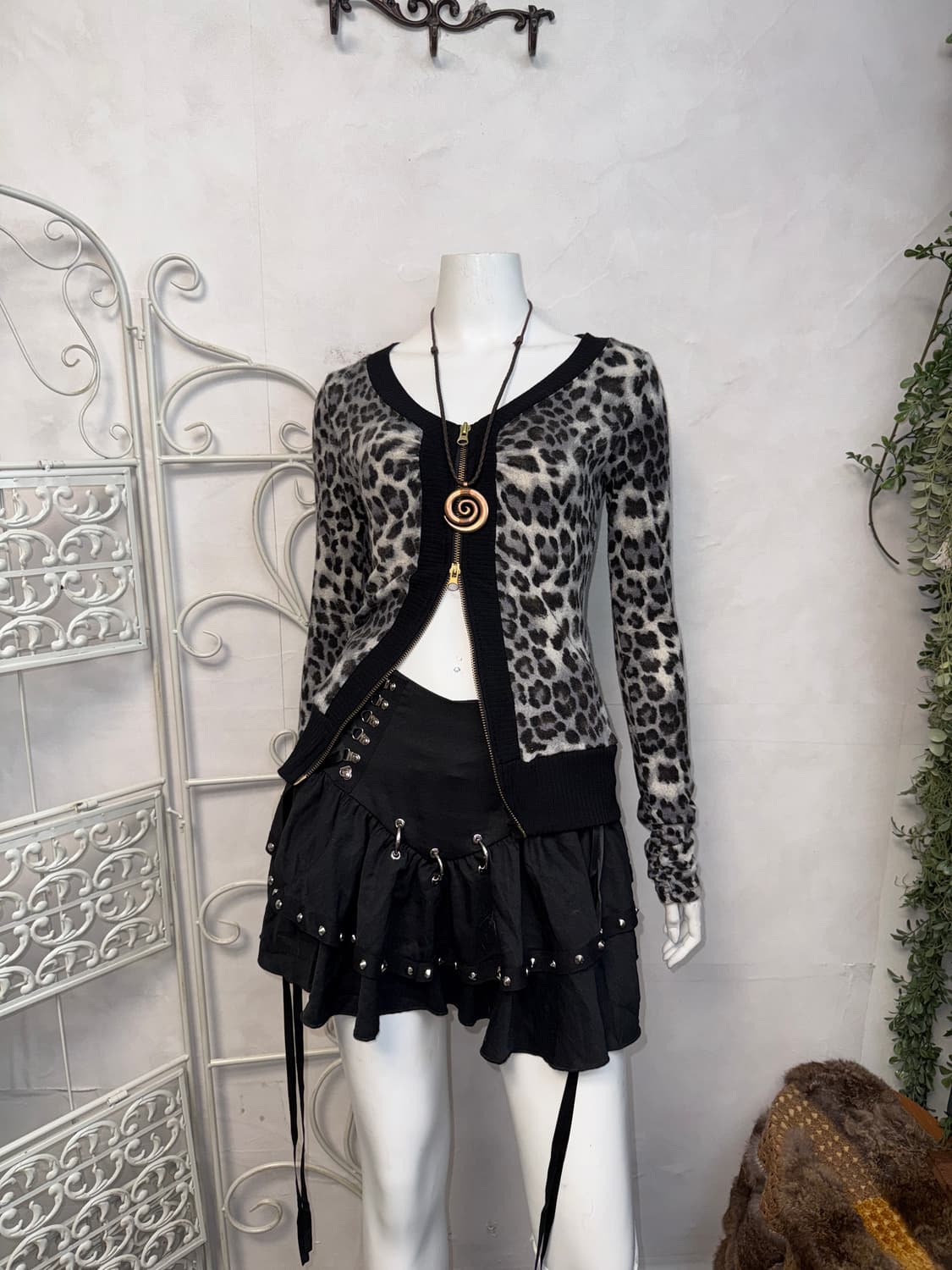 Black&gray leopard back laceup 투웨이 집업 상품이미지1