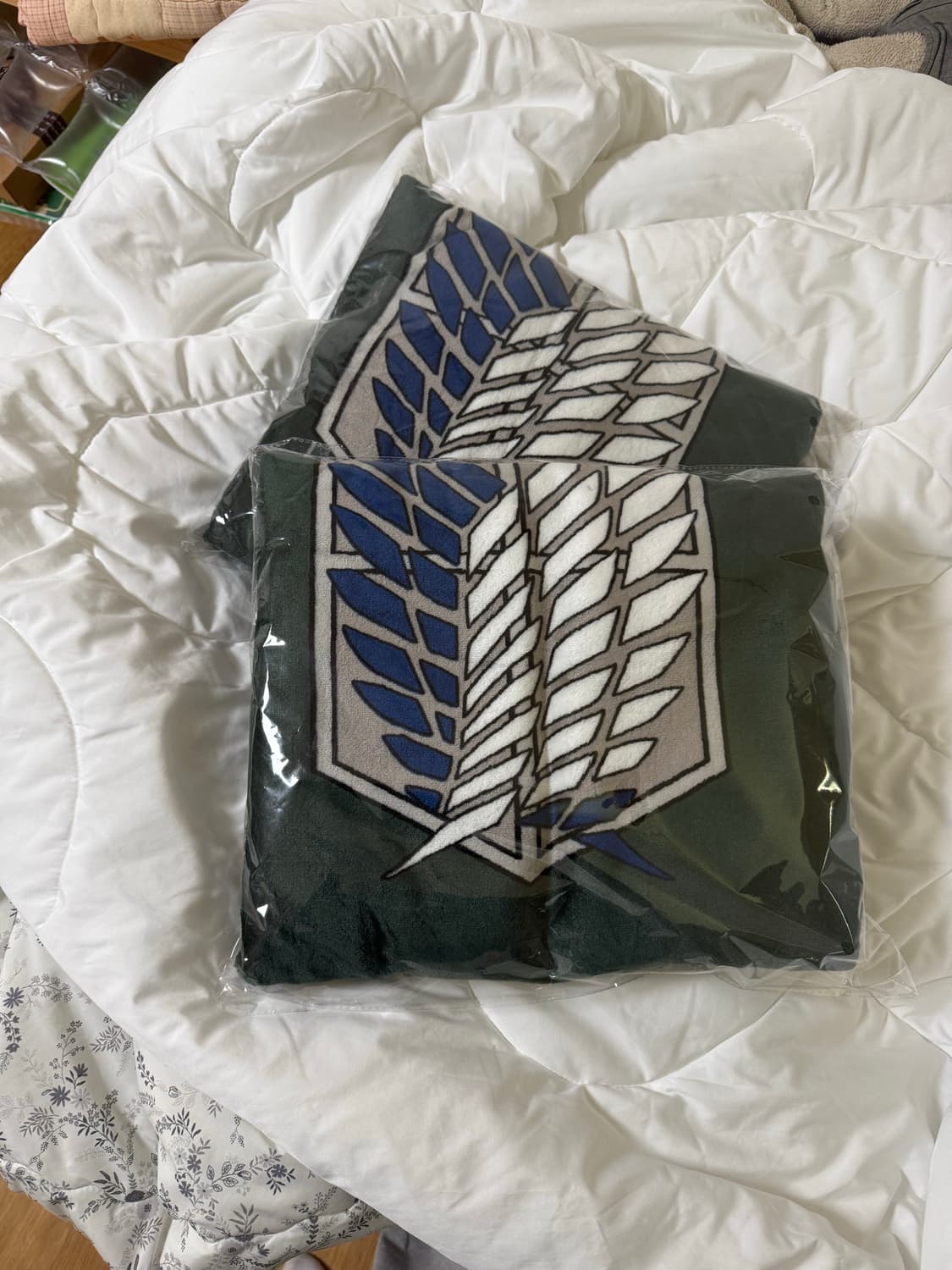 프랭크버거 x 진격의 거인 조사병단 망토 상품이미지2