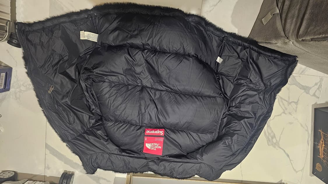 슈프림x노스페이스 포우 퍼 눕시자켓 m사이즈 상품이미지2